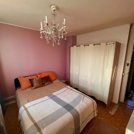 Casa de hóspedes Maison Partagee 4 Proche Du Stade D'ascq