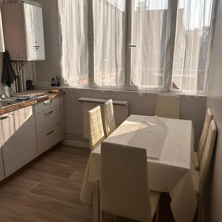 Casa de hóspedes Maison Partagee 4 Proche Du Stade D'ascq Villeneuve-d'Ascq